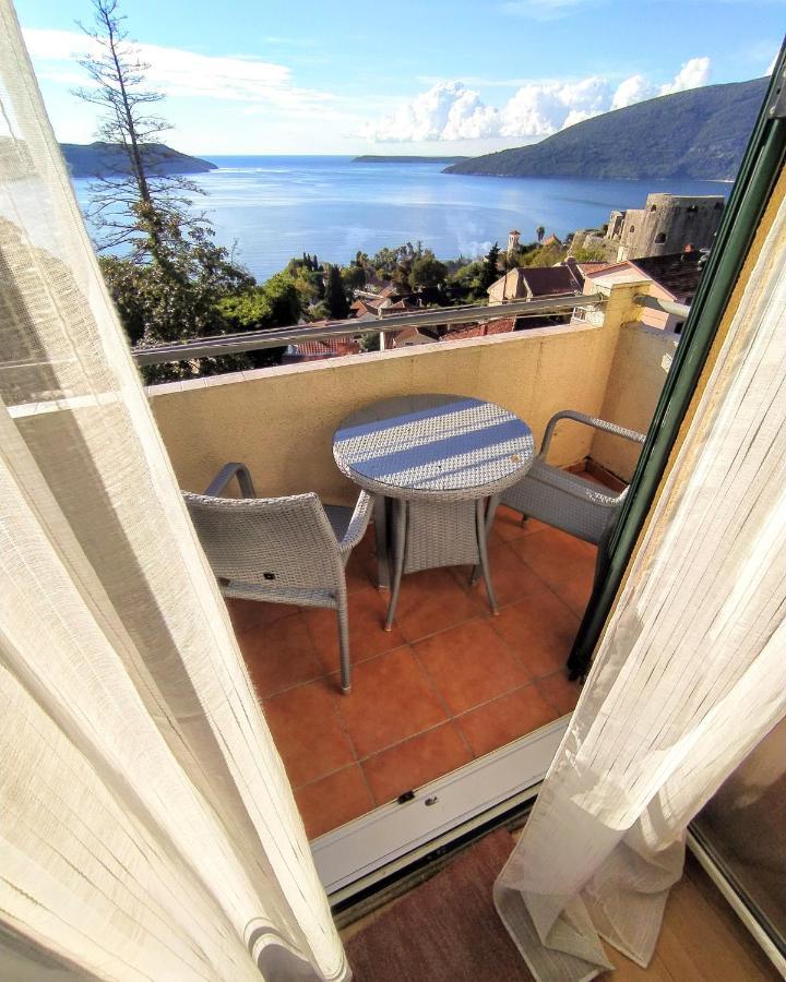 Apartments "Belle Vue" Herceg Novi Eksteriør bilde