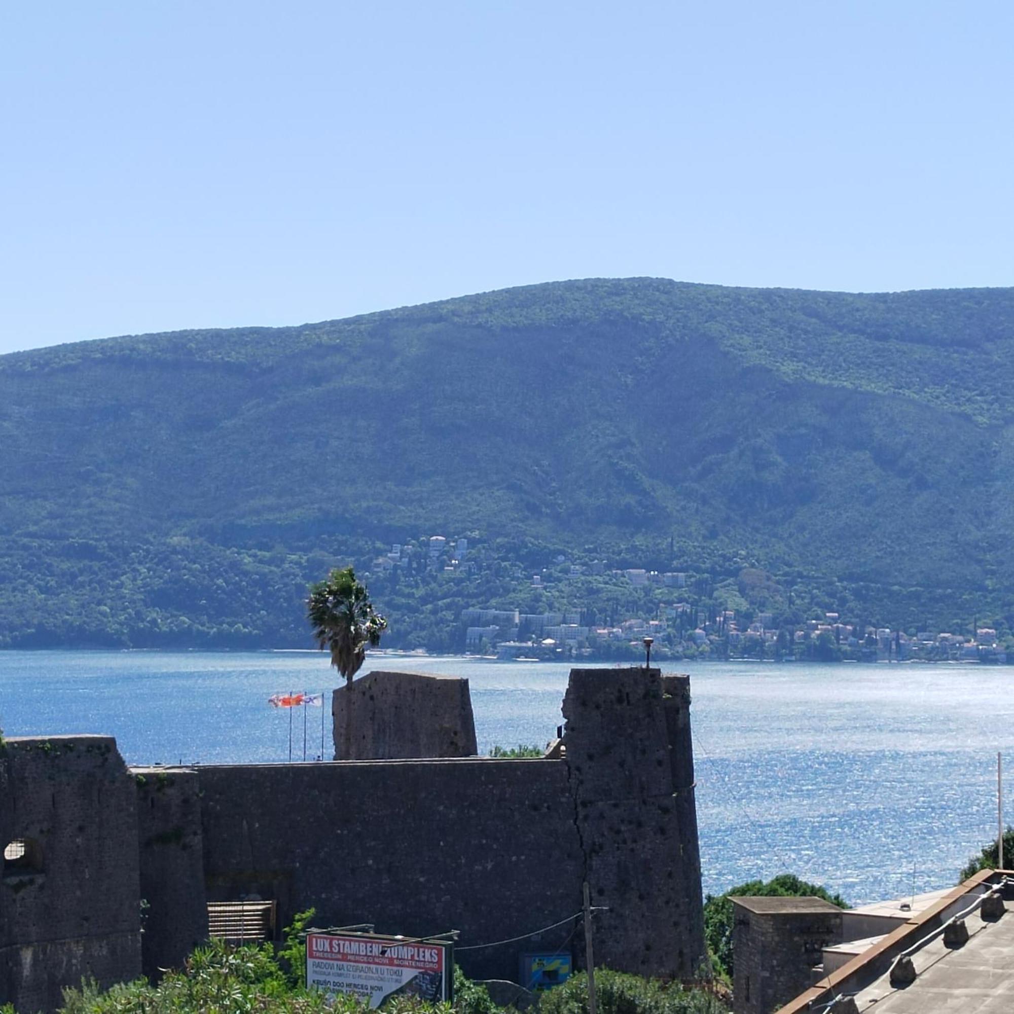 Apartments "Belle Vue" Herceg Novi Eksteriør bilde